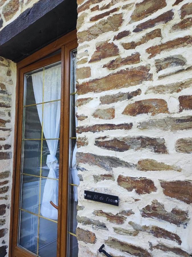 Le Moulin De Benneville Chambres D'Hotes, Petit Dejeuner Compris Cahagnes 外观 照片