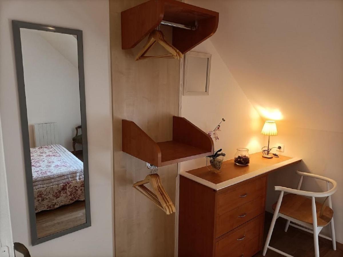 Le Moulin De Benneville Chambres D'Hotes, Petit Dejeuner Compris Cahagnes 外观 照片