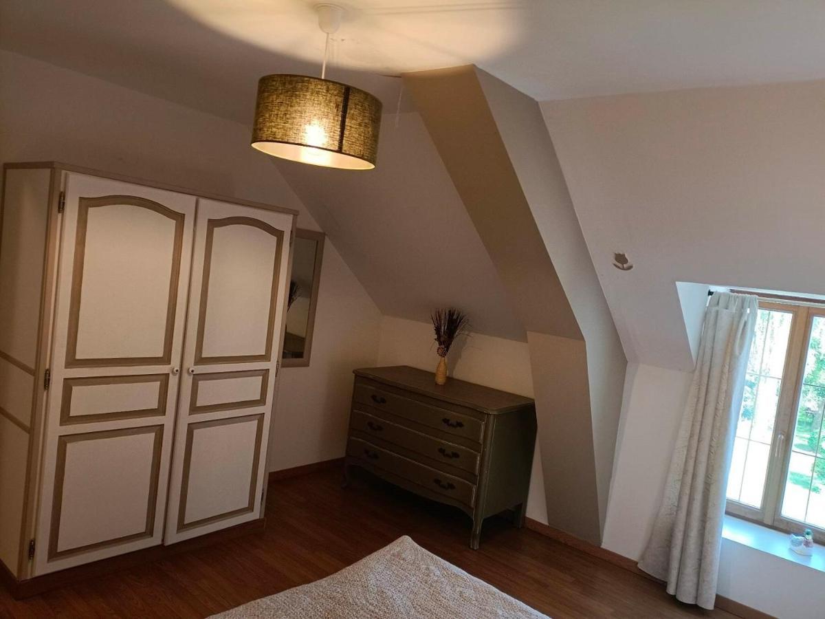 Le Moulin De Benneville Chambres D'Hotes, Petit Dejeuner Compris Cahagnes 外观 照片